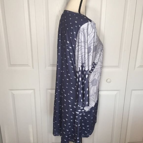 Extra Large Floral V-Neck Tunic NWT - Picture 3 of 4